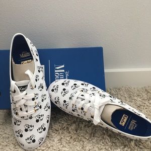 Keds Minnie Mouse canvas shoes women size 8.5
